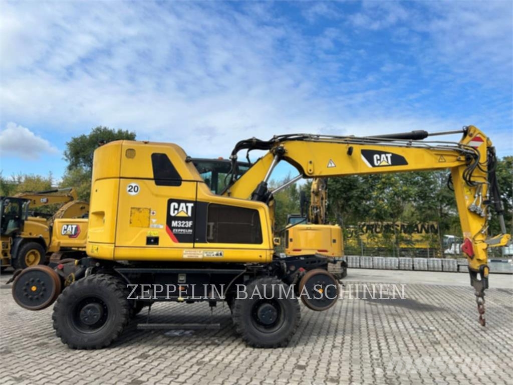 CAT M323F Excavadoras de ruedas