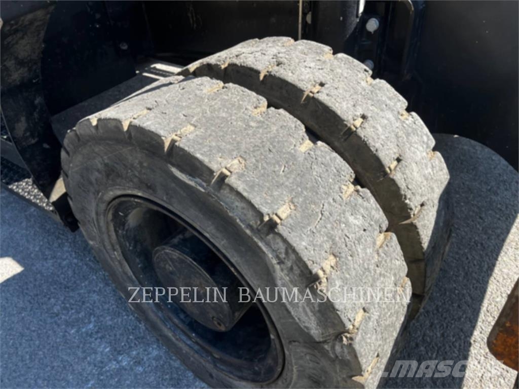 CAT MH3022 Abrissbagger