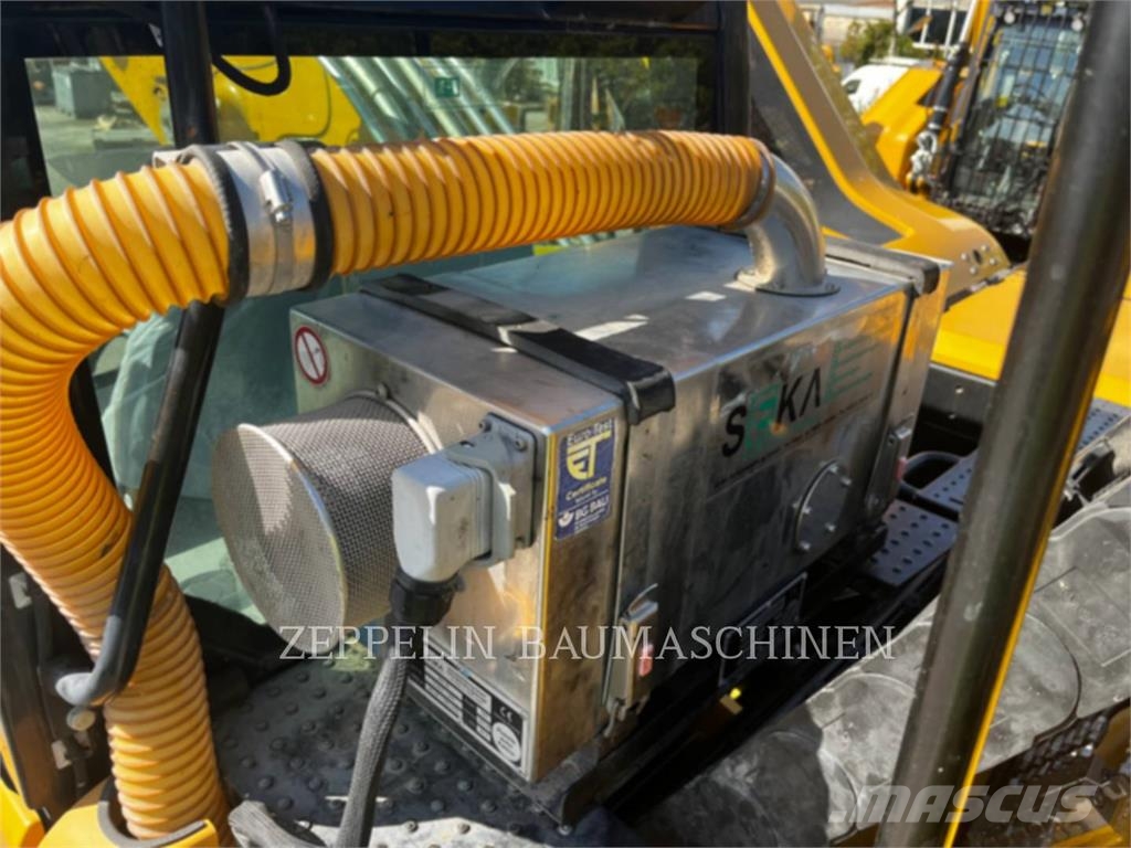 CAT MH3022 Abrissbagger