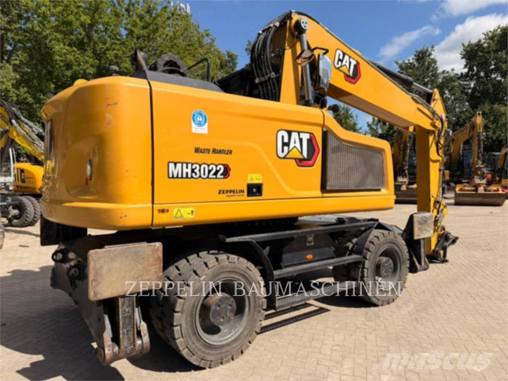 CAT MH3022-06C Demoliční rýpadla