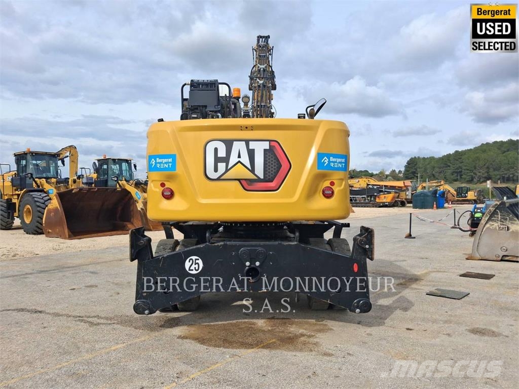CAT MH3024 Pelle sur pneus