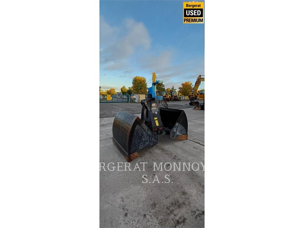 CAT MH3024 Hjulgrävare