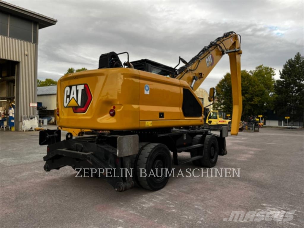 CAT MH3024-07A Bontásra használt kotrók