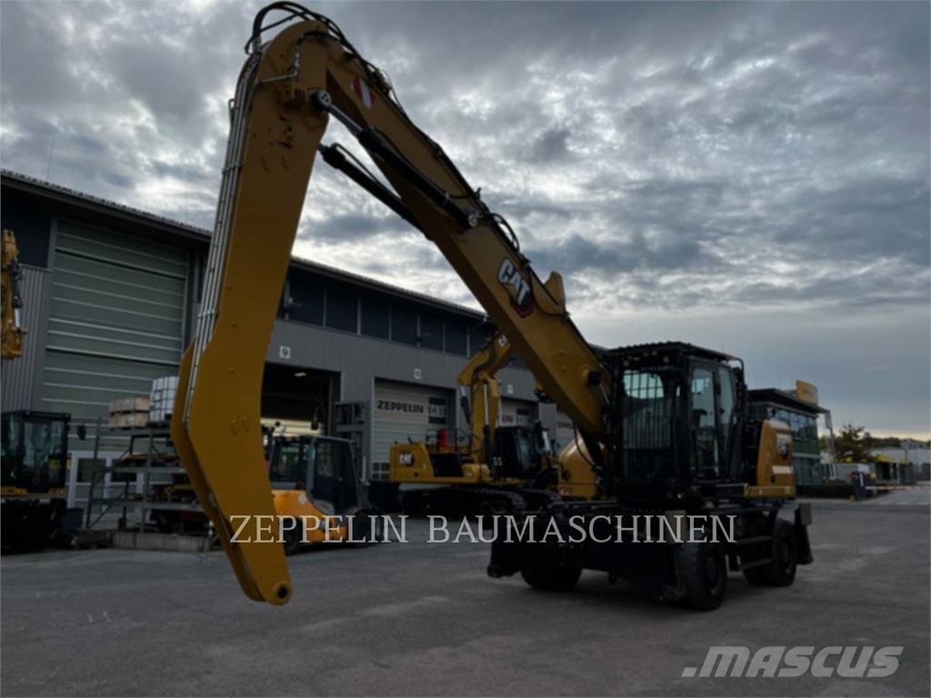 CAT MH3024-07A Bontásra használt kotrók