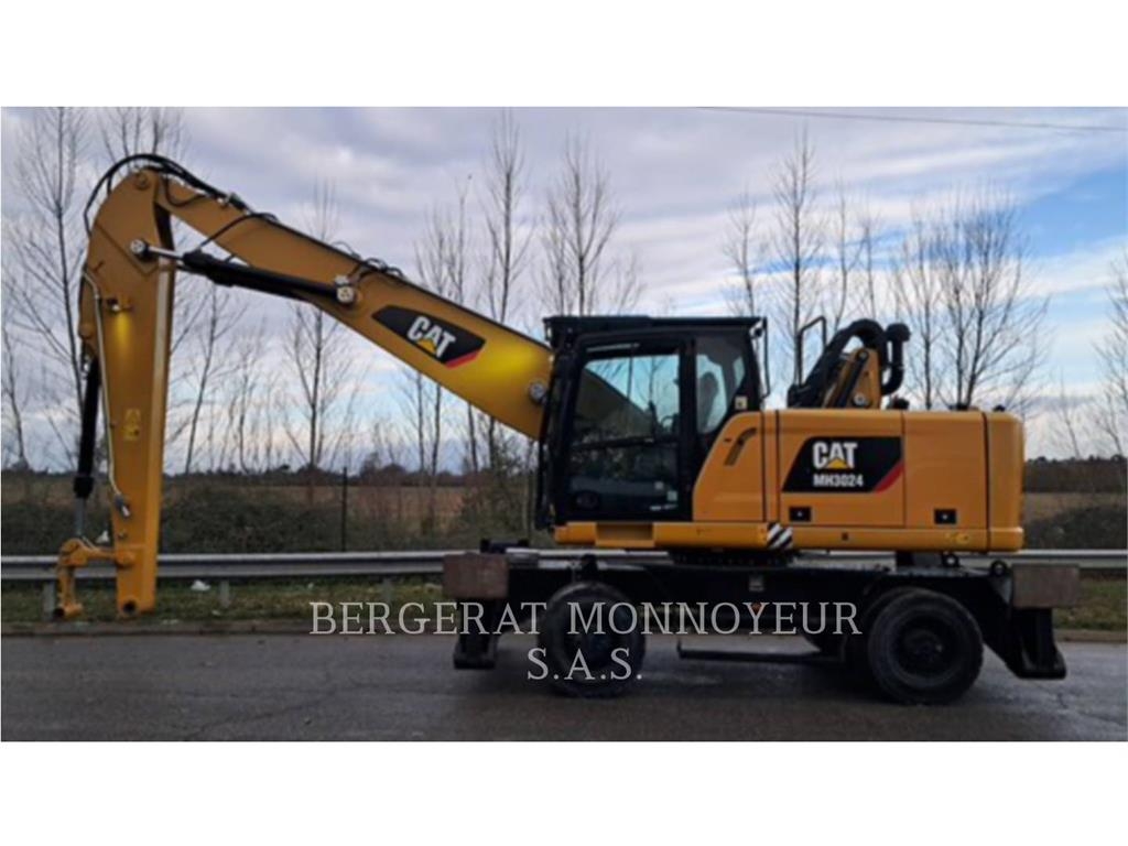 CAT MH3024-1 Pelle sur pneus