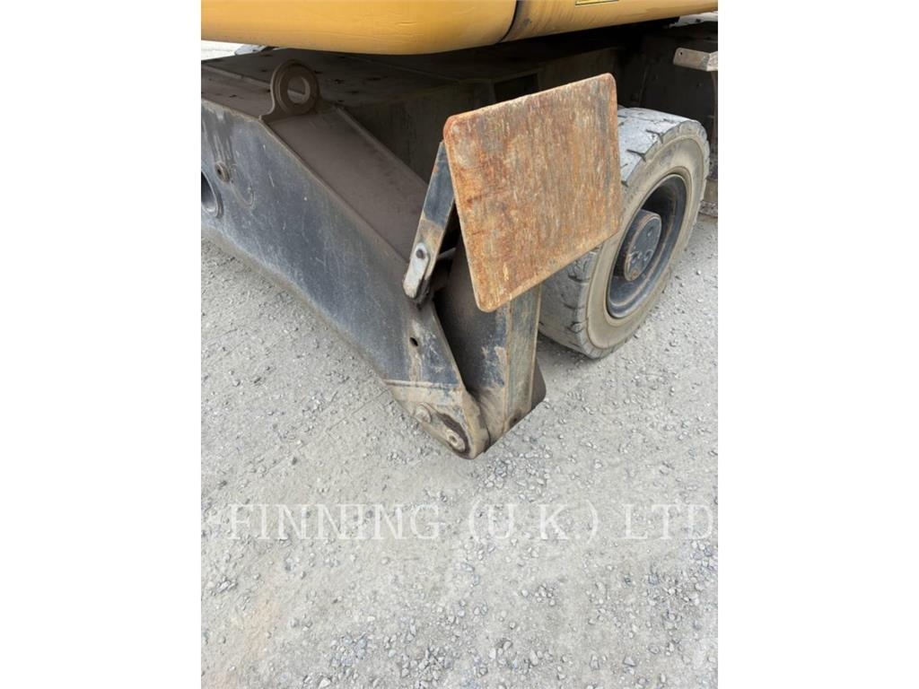 CAT MH3024 MH 轮式挖掘机
