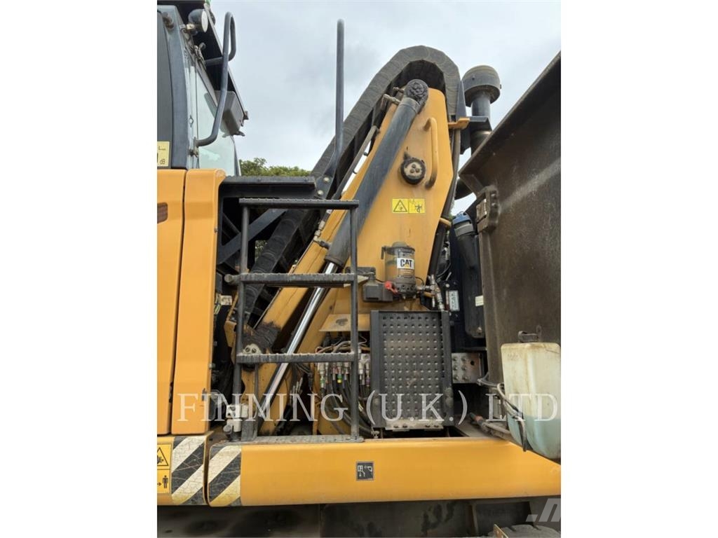 CAT MH3024 MH 轮式挖掘机