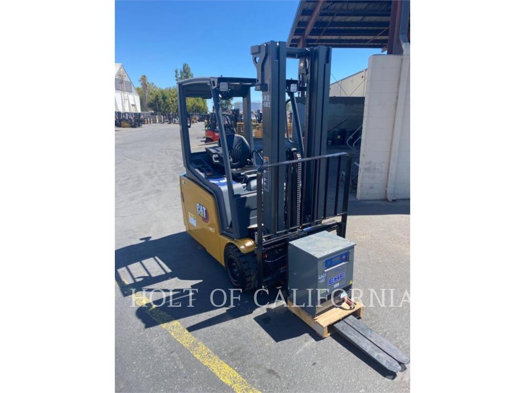 CAT MITSUBISHI 2ET3500 電動堆高機