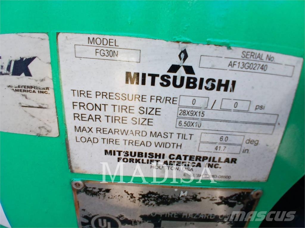 CAT MITSUBISHI FG30N-LP Вилични кари-повдигачи - други