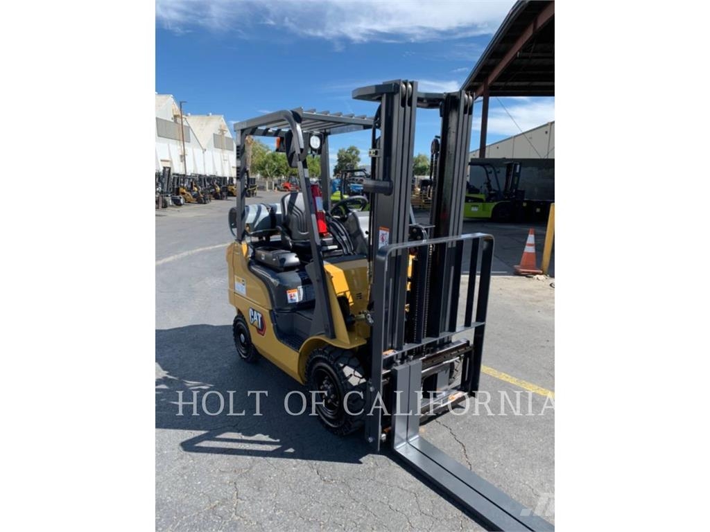 CAT MITSUBISHI GP18N5-LE شاحنات ذات رافعات شوكية - أخرى