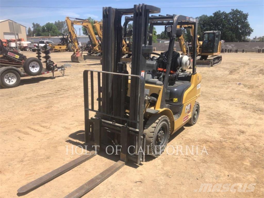 CAT MITSUBISHI GP25N5 Gaffeltrucks - andre