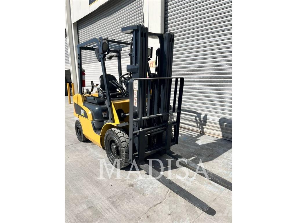 CAT MITSUBISHI GP25N5-LE Gaffeltrucks - andre