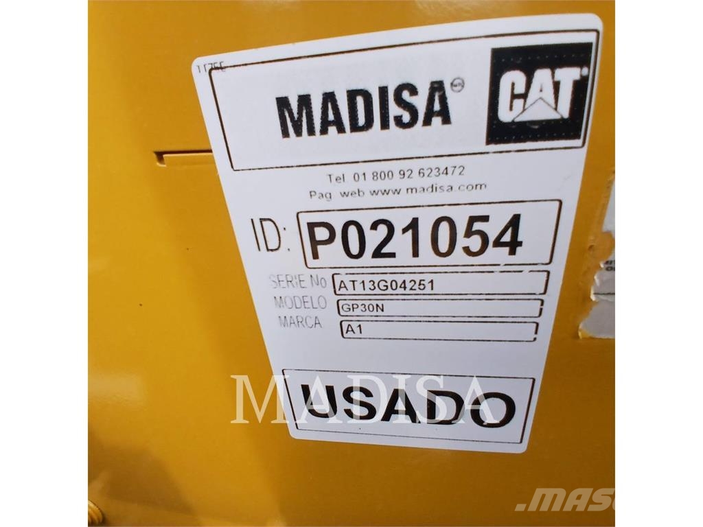 CAT MITSUBISHI GP30N5-LE Газовые погрузчики