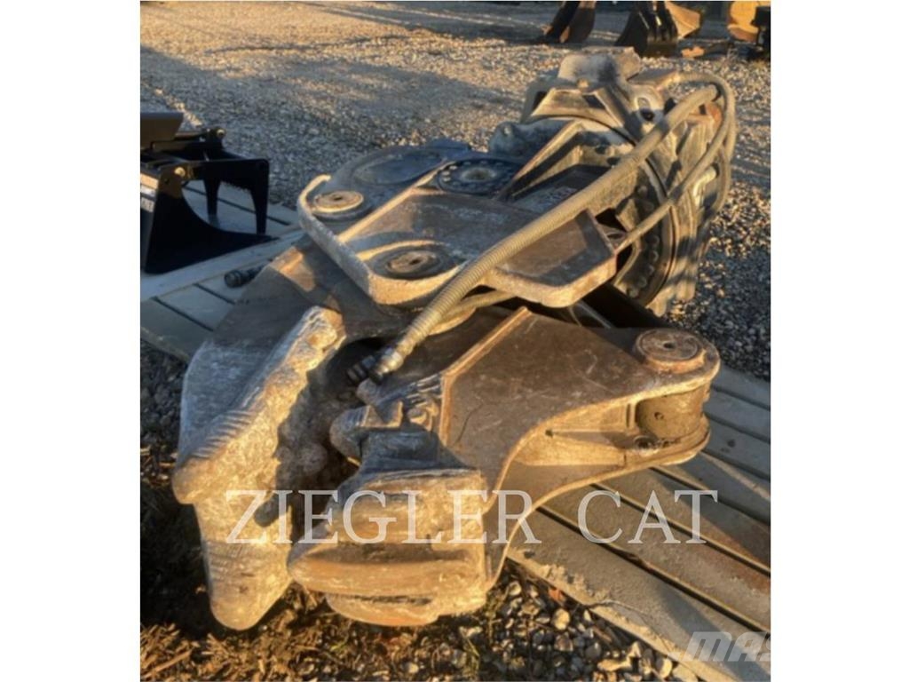 CAT MP15 Εκσκαφείς με ερπύστριες