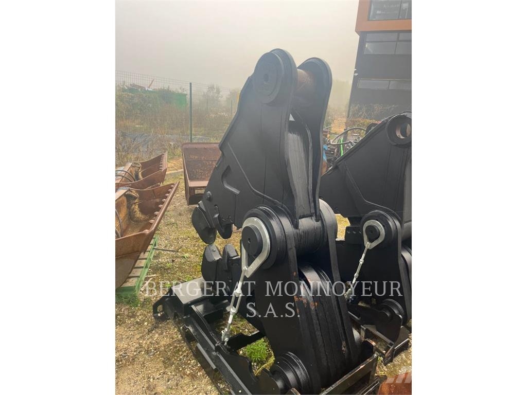 CAT MP332D Construction - Autres