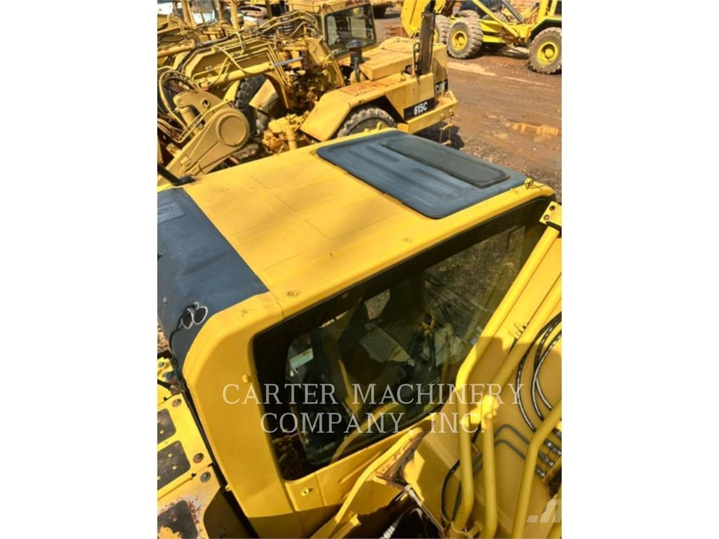 CAT PC240LC-10 Excavadoras sobre orugas