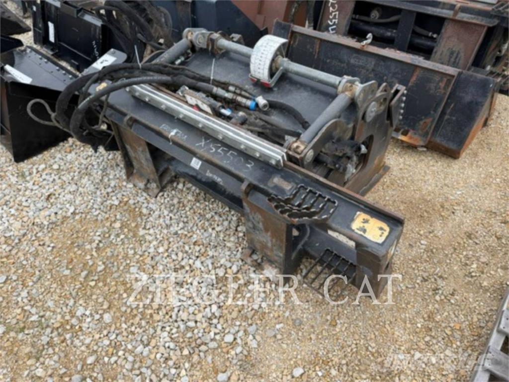 CAT PC310B Drožimo staklės