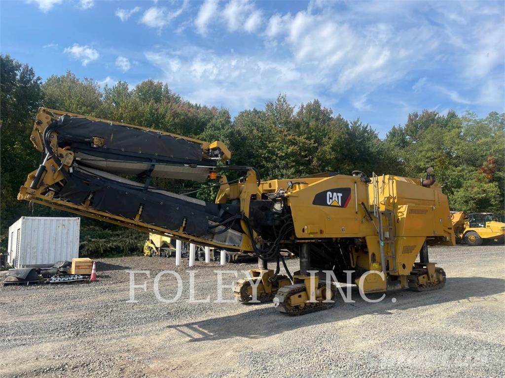 CAT PM-200 Kylmäasfalttikoneet