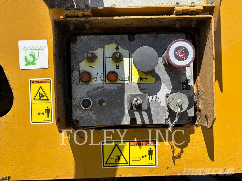 CAT PM-200 Kylmäasfalttikoneet