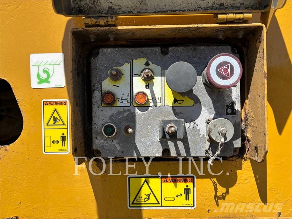 CAT PM-200 Kylmäasfalttikoneet