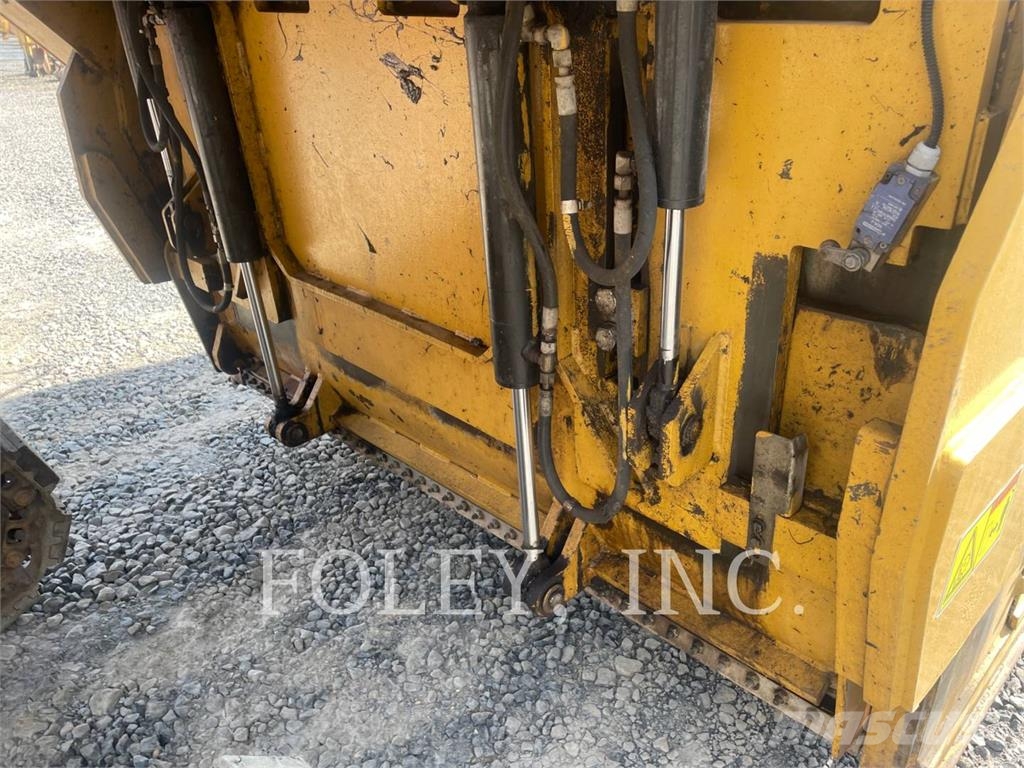 CAT PM-200 Kylmäasfalttikoneet