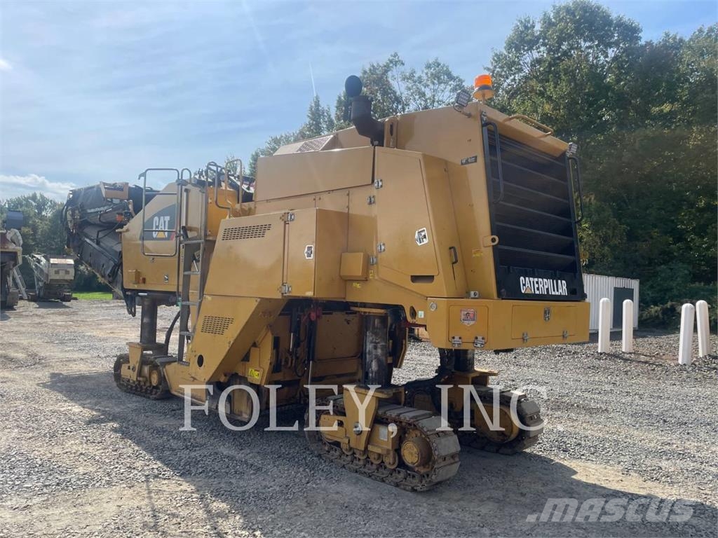 CAT PM-200 Kylmäasfalttikoneet