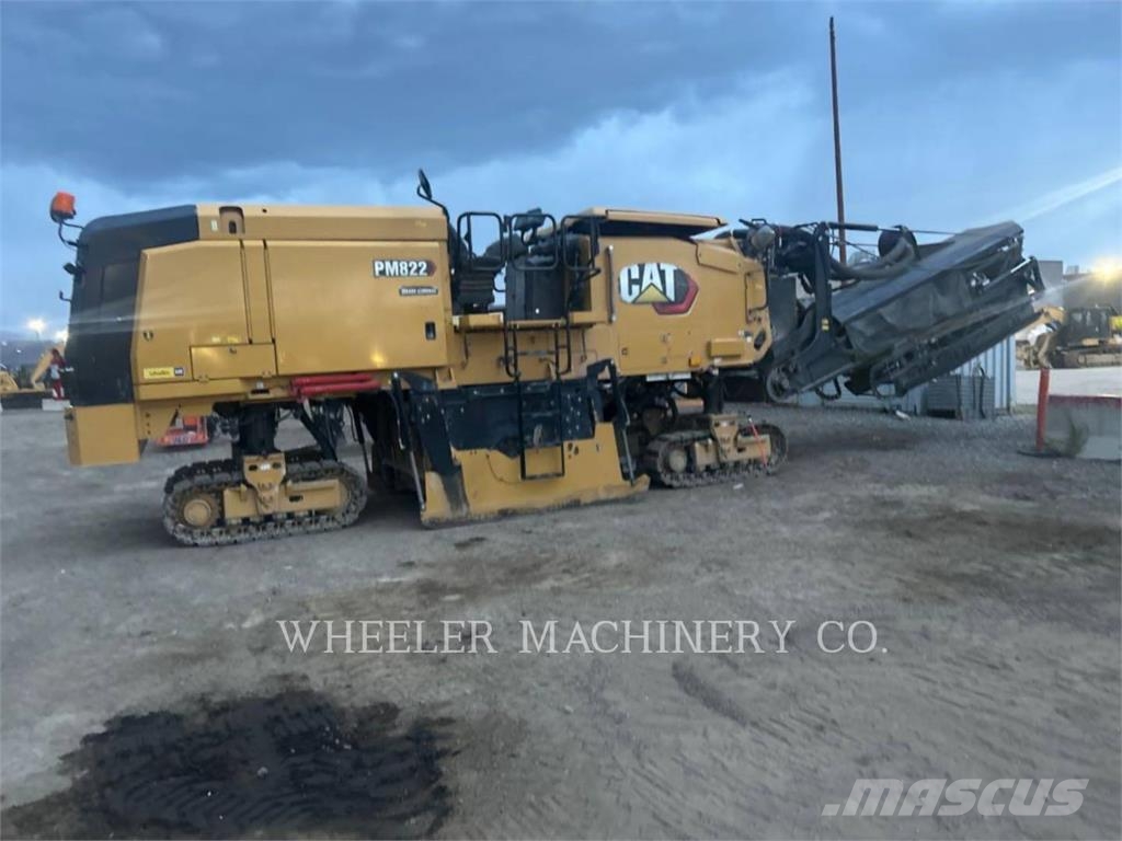CAT PM822 Asphalt cold milling machines