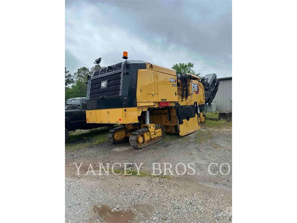 CAT PM82202 Bodenstabilisierer/Asphalt-Recycler