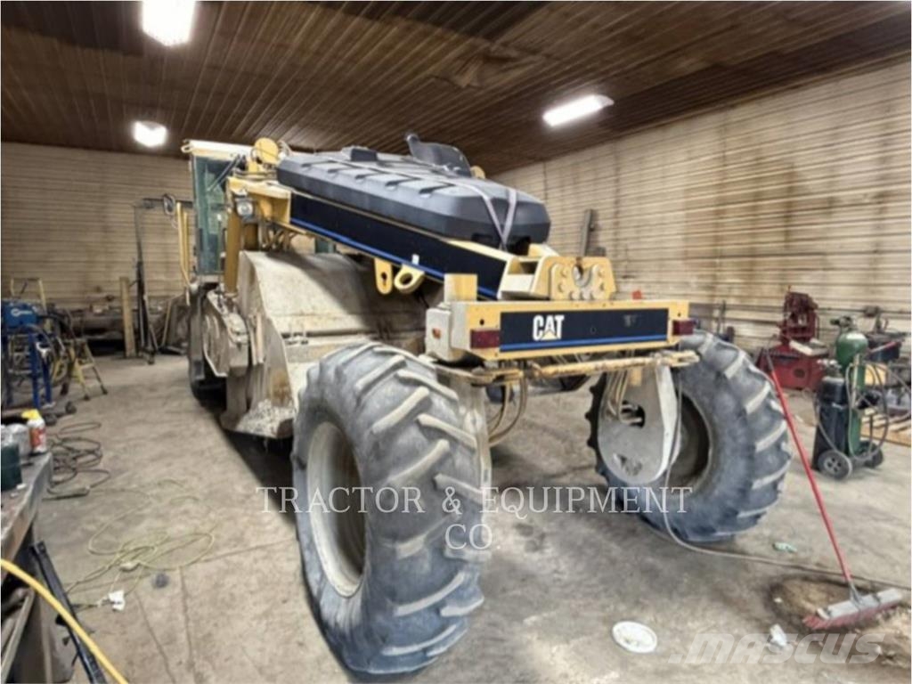 CAT RM300 معدات السفلتة