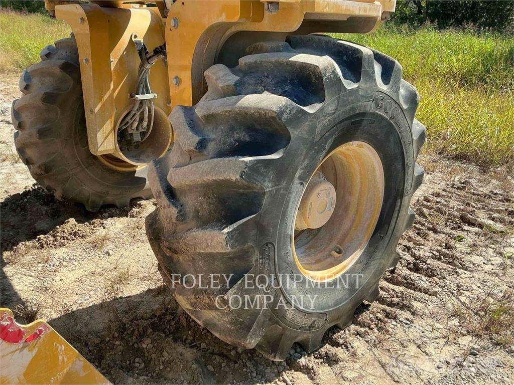 CAT RM500B Asphalt pavers