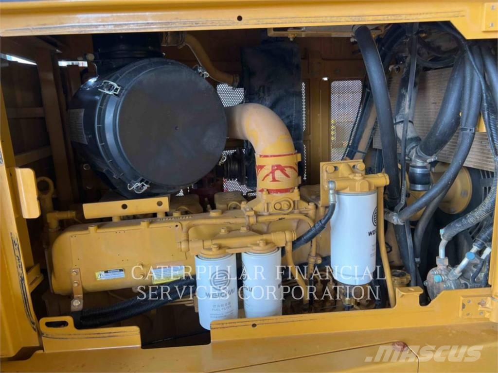 CAT SEM816D Μπουλντόζες με ερπύστριες