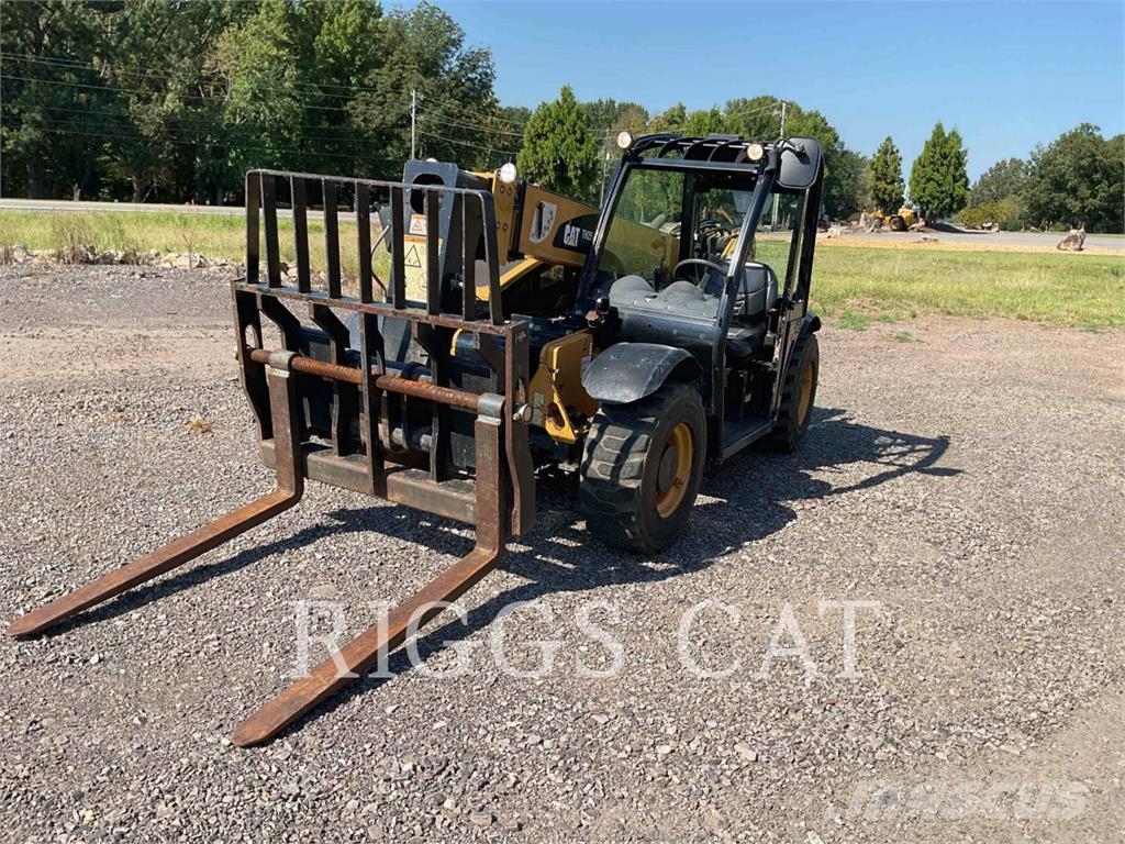 CAT TH255C Teleskopski viličarji