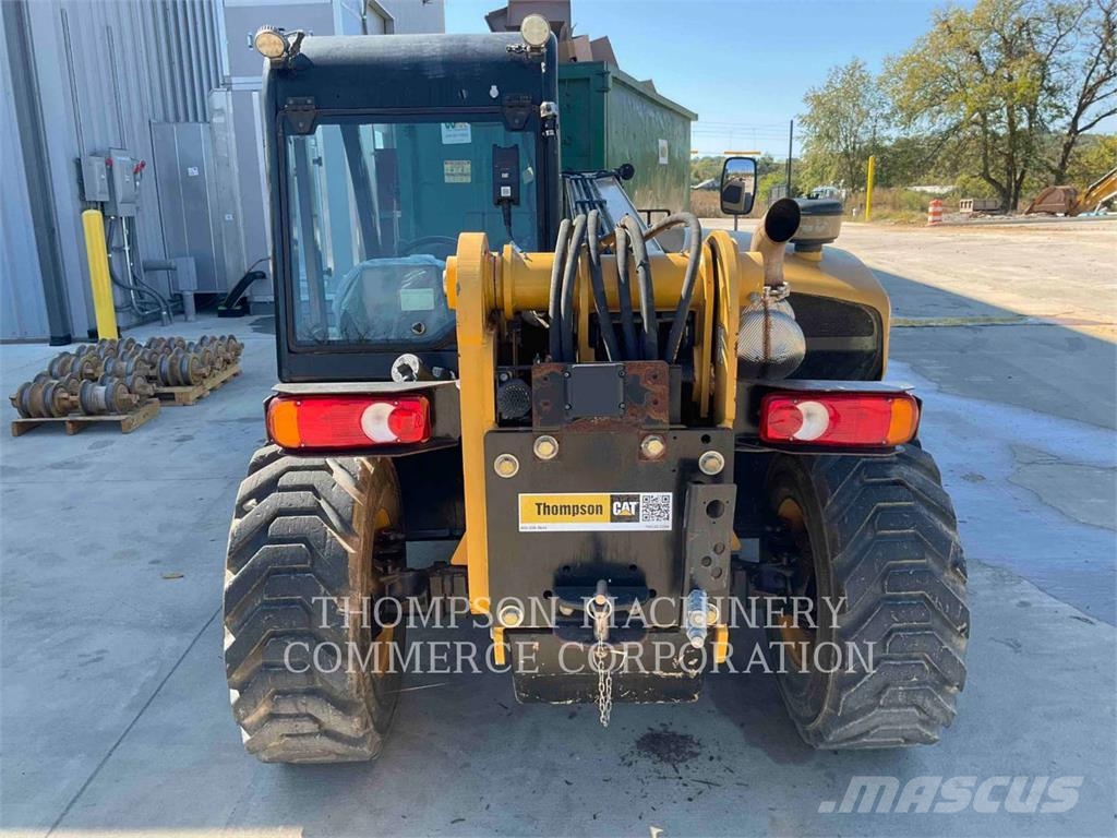 CAT TH255C Teleskopiskie manipulatori