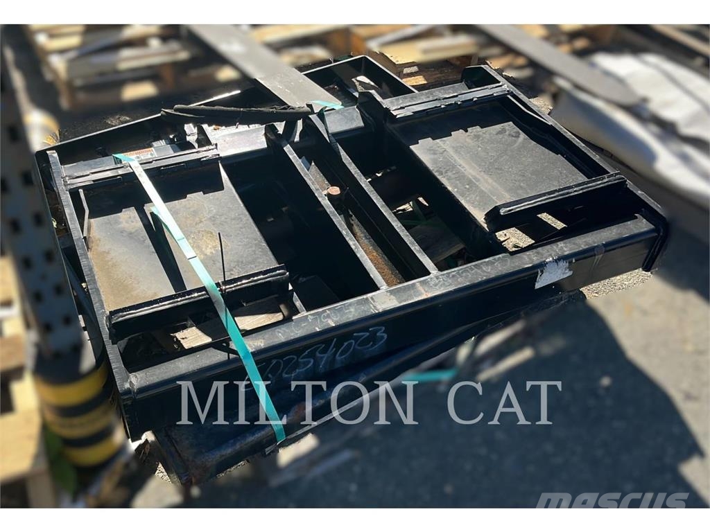 CAT TH255C 48 ROTATE/SIDE TILT FORK GROUP Δικράνες