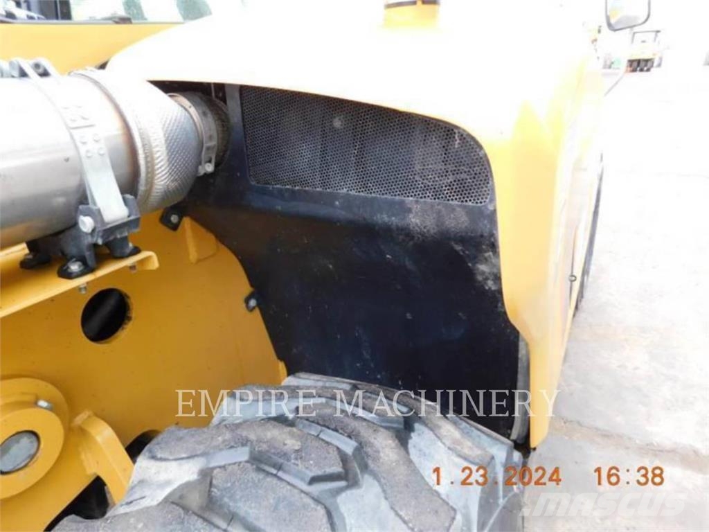 CAT TH255C CA Manipuladores telescópicos