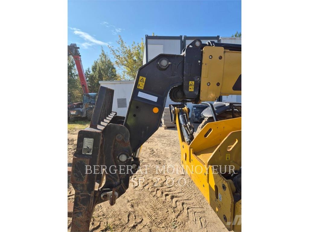 CAT TH314D Telescopic handlers
