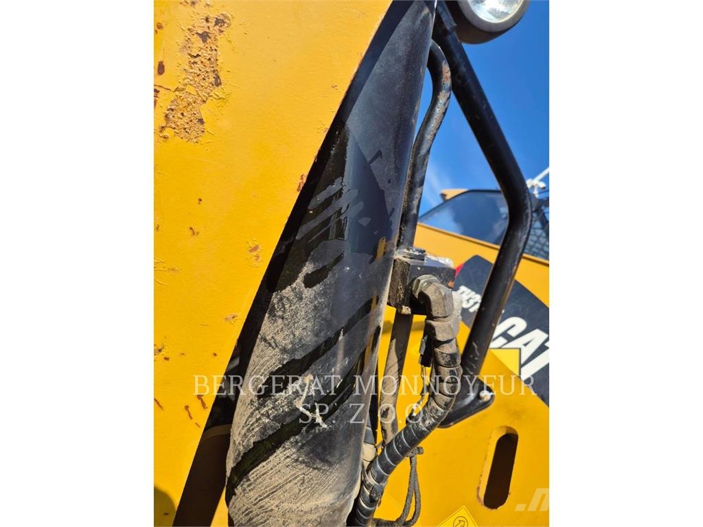 CAT TH314D Telescopic handlers
