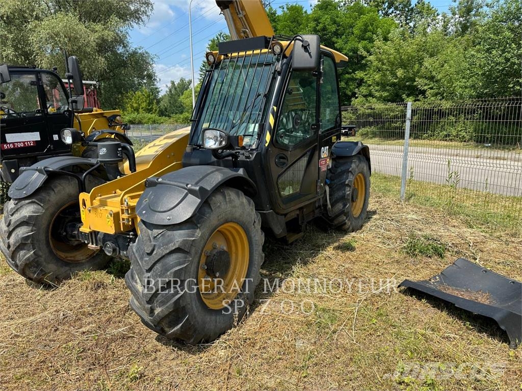 CAT TH3510D Teleskoplastare
