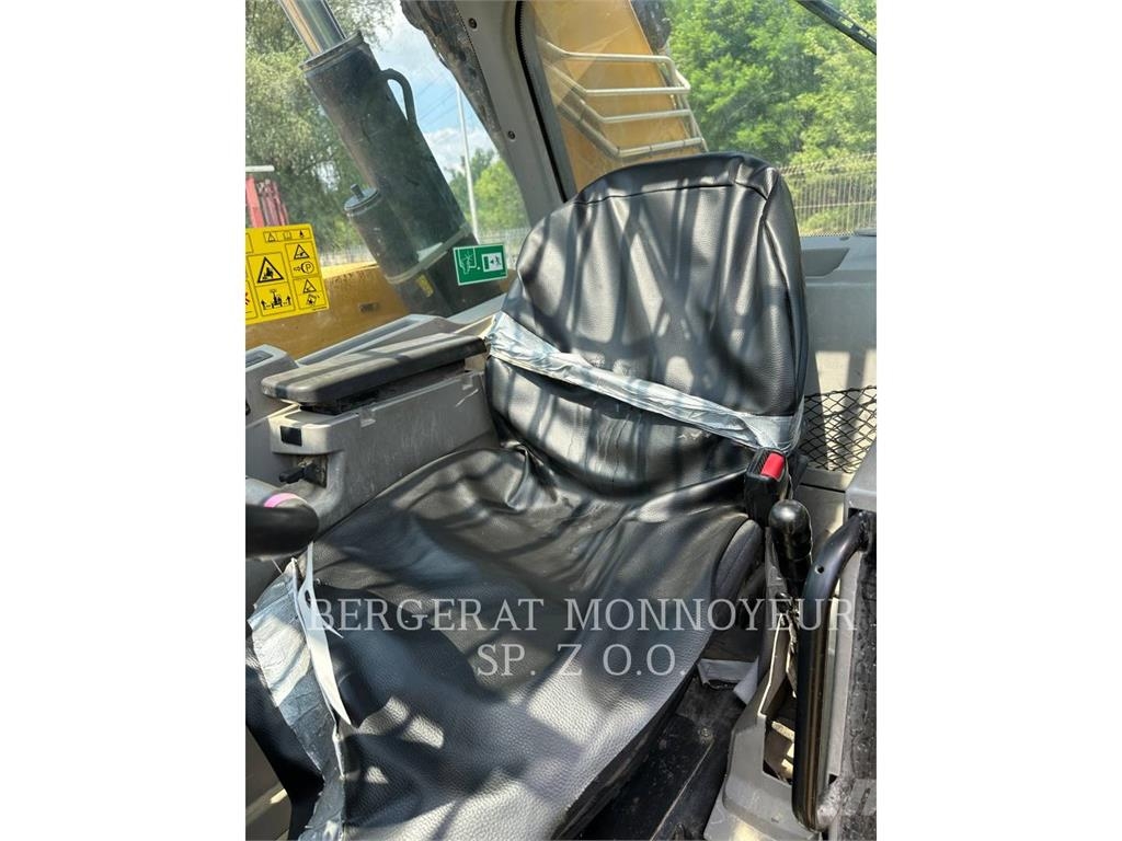 CAT TH3510D Teleskoplastare