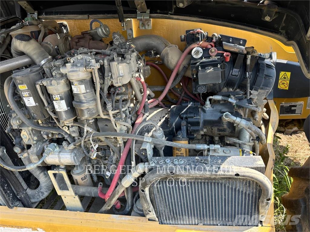 CAT TH3510D Teleskoplastare