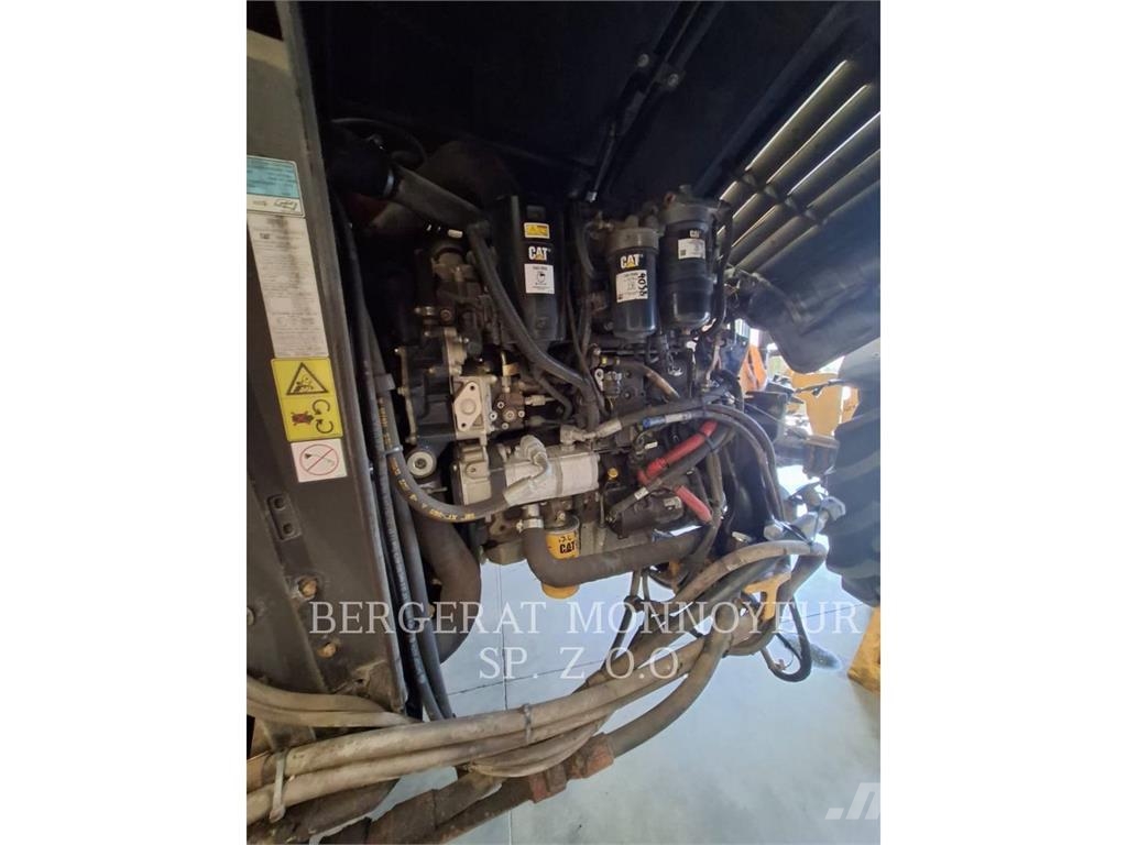 CAT TH3510D مناولات متداخلة