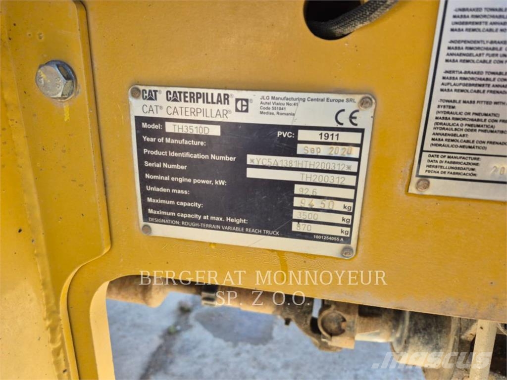 CAT TH3510D Teleskopické manipulátory
