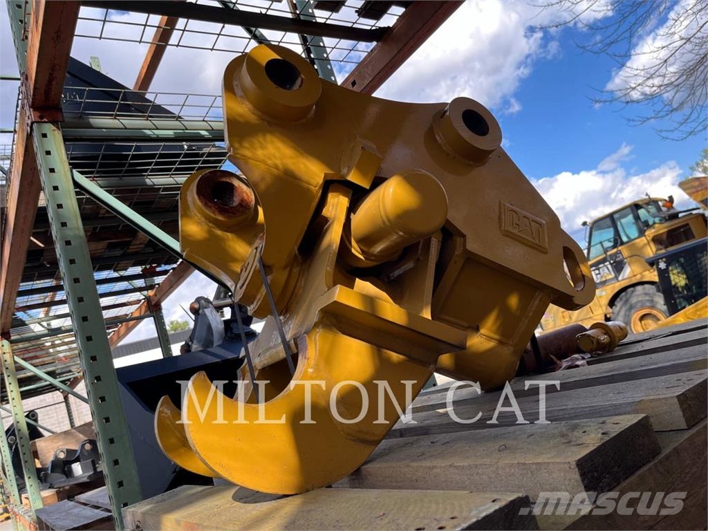 CAT TILTING PIN LOCK COUPLER Quick connectors