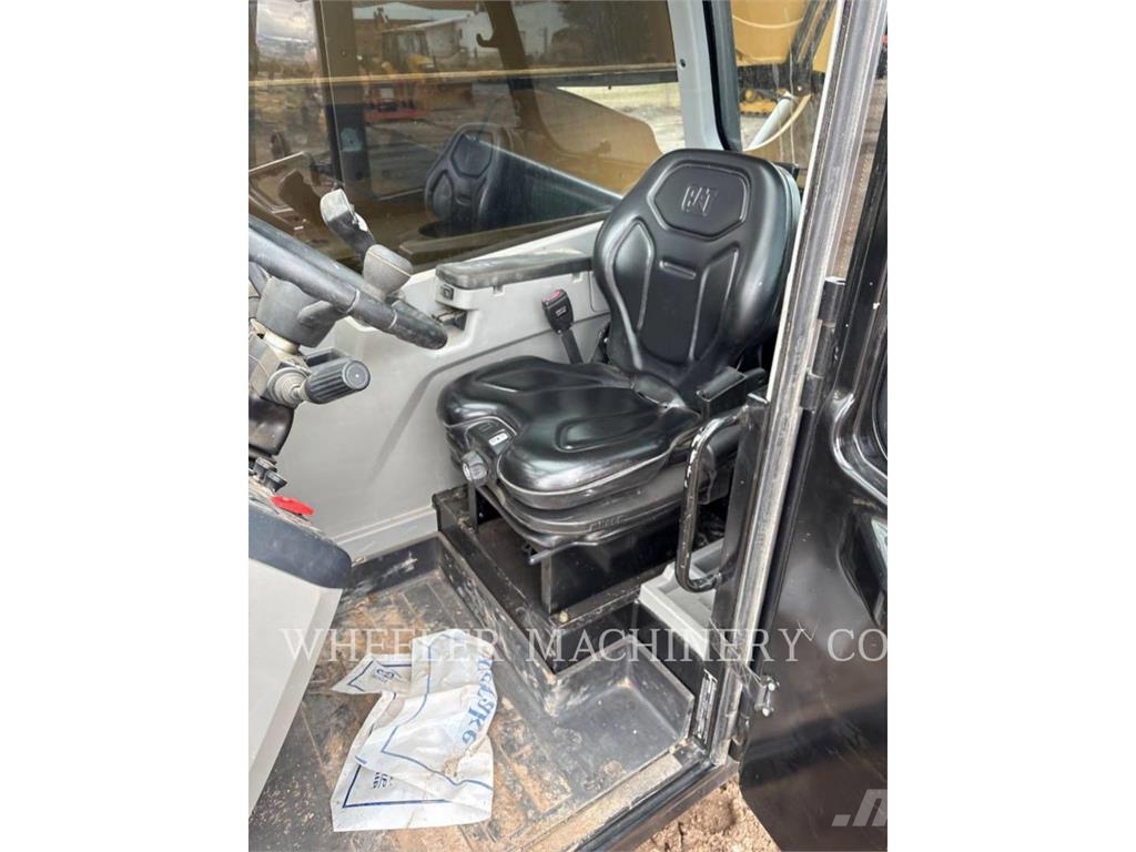 CAT TL1055-05 Verreikers