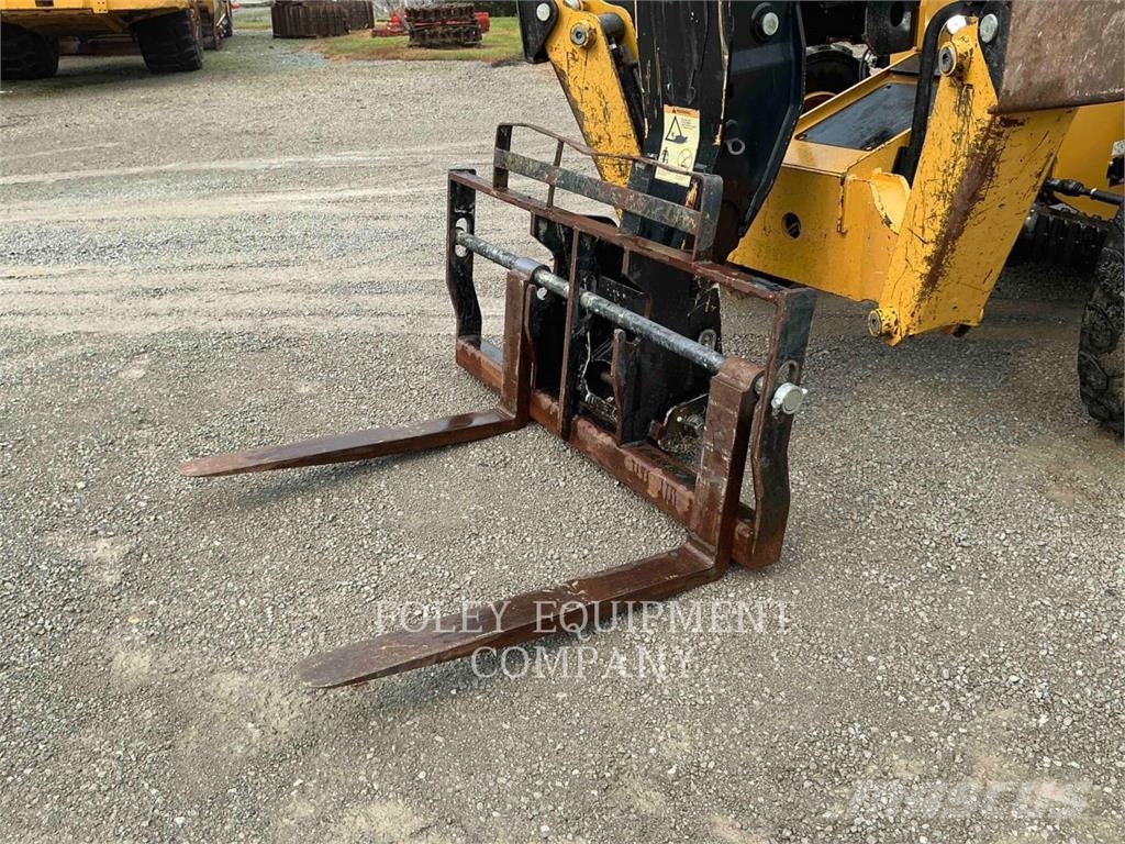 CAT TL1055D مناولات متداخلة