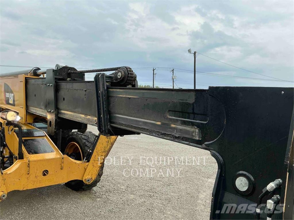CAT TL1055D مناولات متداخلة