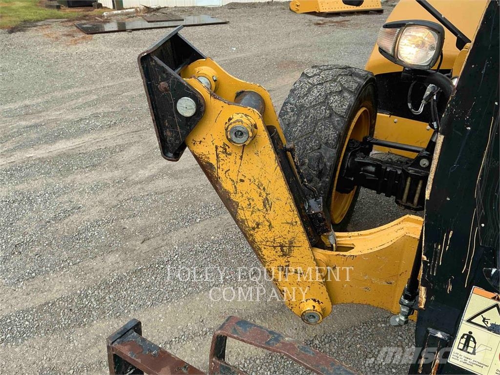 CAT TL1055D مناولات متداخلة