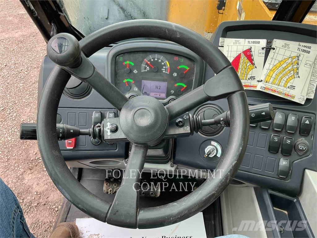 CAT TL1055D مناولات متداخلة