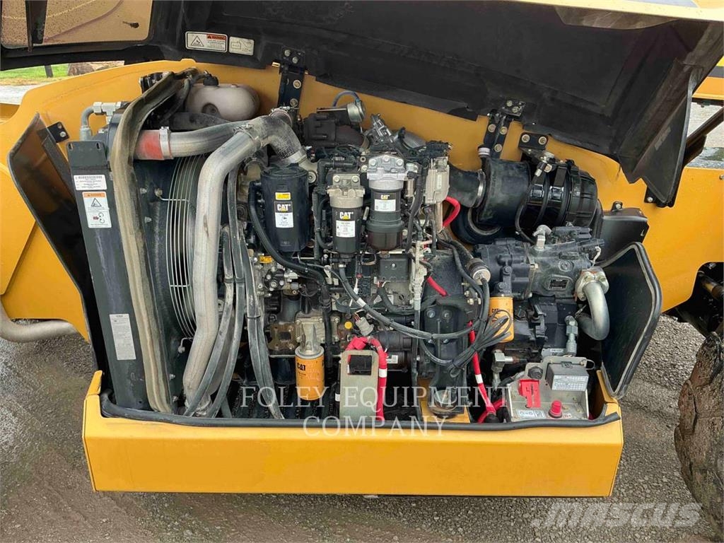 CAT TL1055D مناولات متداخلة