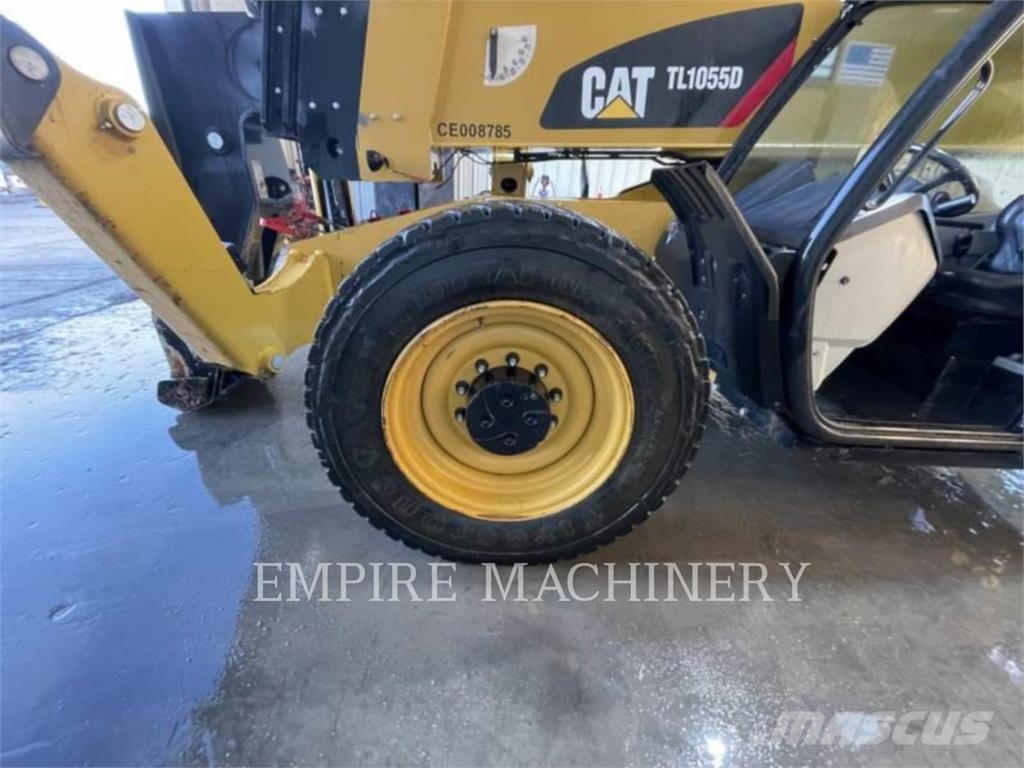 CAT TL1055D Teleskopické manipulátory